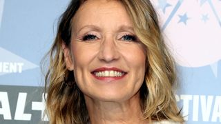 "Je pense que tu peux dire au revoir au théâtre" : ce diagnostic a failli coûté cher à la carrière d'Alexandra Lamy