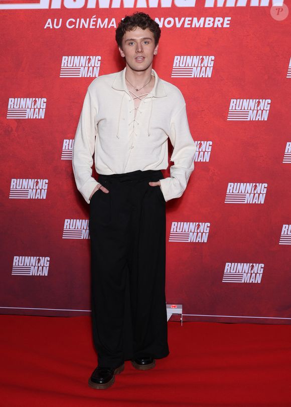 Bastiaan (Star Academy 2025) lors de la première de Running Man au cinéma UGC Ciné Cité Bercy à Paris le 3 novembre 2025.

© Denis Guignebourg / Bestimage