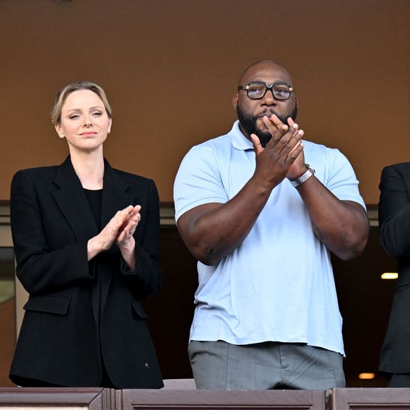 La princesse Charlene de Monaco et le prince Albert II de Monaco ont assisté à la finale de la 13eme éditon du Tournoi Saint Devote de rugby au Stade Louis II de Monaco, le 26 avril 2025. © Bruno Bebert / Bestimage