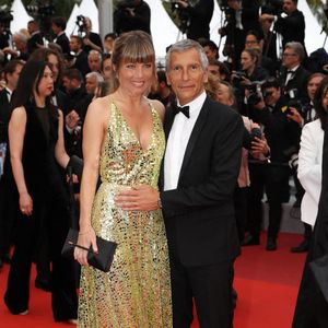 La belle actrice anglo-australienne a bien failli manquer sa toute première rencontre avec l'animateur...

Melanie Page, Nagui Fam assiste à la projection de "Les Plus Belles Annees D'Une Vie" lors du 72e Festival de Cannes annuel le 18 mai 2019 à Cannes, France. Photo Shootpix/Abaca