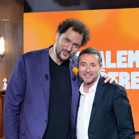 Exclusif - Bernard Montiel, Raphaël Mezrah, Oli. avec Eric Antoine invité, Laurence Perron invitée, Olivia Juriste sur plateau de l'émission "Animalement Vôtre" présentée par Bernard Montiel et diffusée le 1er mars 2026 sur France 3, à Paris, France, le 12 janvier 2026. © Julien Sarkissian/Bestimage