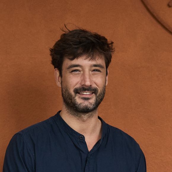 Jérémy Frérot - Les célébrités au village lors des Internationaux de France de tennis de Roland Garros 2024 à Paris. Le 5 juin 2024. © Jacovides-Moreau/Bestimage