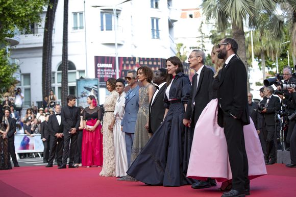 Halle Berry, Payal Kapadia, Jeremy Strong, Leïla Slimani, Dieudo Hamadi, Juliette Binoche, Hong Sang-soo, Alba Rohrwacher, Carlos Reygadas - Montée des marches de la cérémonie de clôture du 78ème Festival International du Film de Cannes, au Palais des Festivals à Cannes. Le 24 mai 2025
© Olivier Borde/ Bestimage