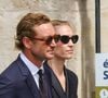 Pierre Casiraghi et son épouse Beatrice Borromeo ont assisté aux obsèques de Mathilde Favier, organisées en l'église Saint-Sulpice à Paris.

Pierre Casiraghi et sa femme Beatrice Borromeo - Arrivées aux obsèques de Mathilde Favier en l'église Saint-Sulpice à Paris. © Dominique Jacovides-Cyril Moreau/Bestimage
