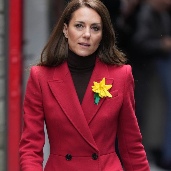 Le prince William, prince de Galles, et Catherine (Kate) Middleton, princesse de Galles, visitent le marché de Pontypridd, le 26 février 2025. Julien Burton / Bestimage