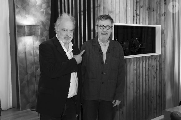 Exclusif - Raphaël Mezrahi et Jamy Gourmaud sur plateau de l'émission "Animalement Vôtre" présentée par B.Montiel et diffusée le 4 janvier 2026 sur France 3, à Paris, France, le 3 décembre 2025. © Jack Tribeca/Bestimage