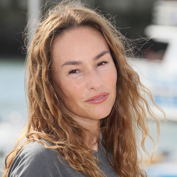 Vanessa Demouy - Photocall de la série "Demain nous appartient" lors de la 21ème édition du Festival de la Fiction TV de la Rochelle. le 14 septembre 2019 © Patrick Bernard / Bestimage