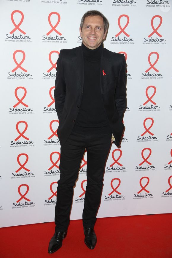 Thomas Hugues pose lors d'un photocall pour la soirée de lancement du Sidaction 2018 qui s'est tenue au Musée du quai Branly à Paris, France le 05 mars 2018. Photo by Jerome Domine/ABACAPRESS.COM