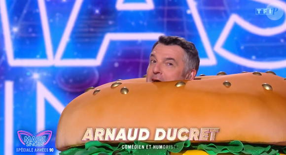 Arnaud Ducret était le Burger dans "Mask Singer", capture d'écran TF1