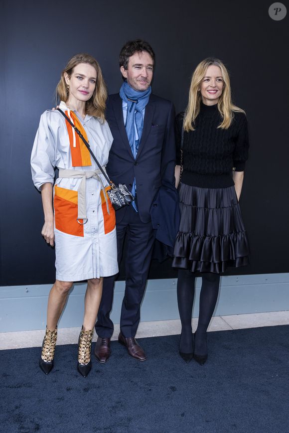 Antoine Arnault, Natalia Vodianova, Delphine Arnault - Photocall du défilé de mode prêt-à-porter printemps-été 2021 "Louis Vuitton" à La Samaritaine à Paris, le 6 octobre 2020
© Olivier Borde / Bestimage