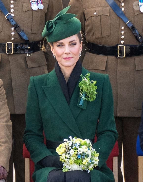 Kate Middleton assiste au défilé de la Saint-Patrick des Irish Guards à la caserne de Mons, Aldershot.

Photo : Backgrid UK/ Bestimage