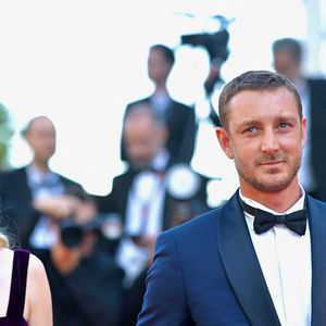 Beatrice Borromeo et Pierre Casiraghi assistent au tapis rouge du film Le Comte De Monte-Cristo lors de la 77e édition du Festival de Cannes au Palais des Festivals le 22 mai 2024 à Cannes, France. Photo by Franck Castel/ABACAPRESS.COM