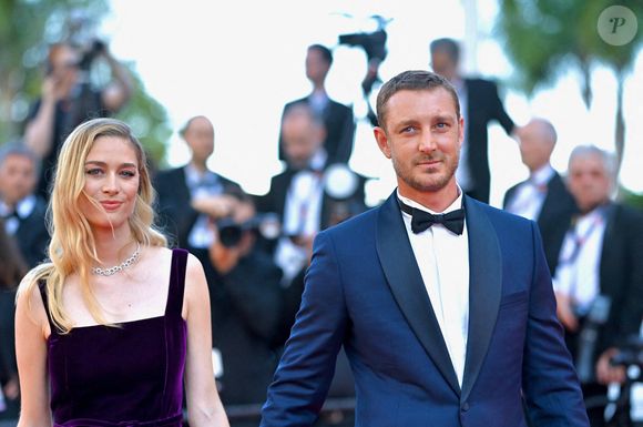 Beatrice Borromeo et Pierre Casiraghi assistent au tapis rouge du film Le Comte De Monte-Cristo lors de la 77e édition du Festival de Cannes au Palais des Festivals le 22 mai 2024 à Cannes, France. Photo by Franck Castel/ABACAPRESS.COM