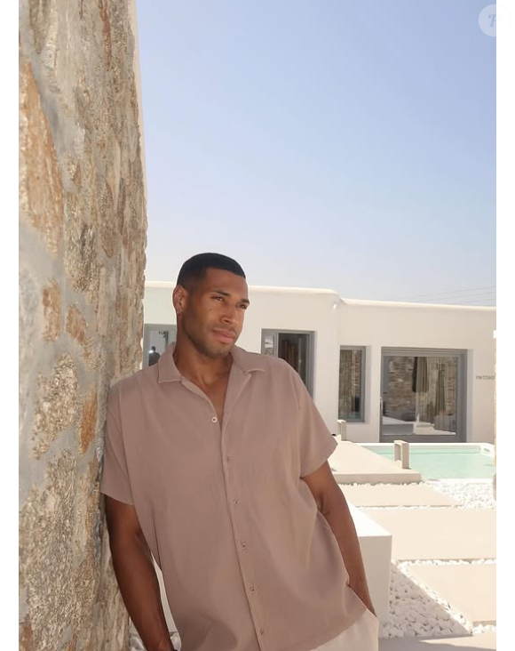 Senna, ancien candidat de "Secret Story", a changé de vie.