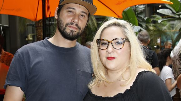 Marilou Berry propriétaire d'une petite maison dans une région française "à la météo idéale" d'où vient son amoureux