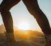 Marcher reste utile, mais ne remplace pas un entraînement.

Photo prise par NEOM / Unsplash