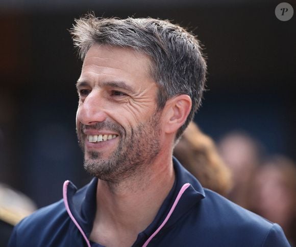 Tony Estanguet en déplacement au collège Maurice Utrillo dans le cadre des jeux paralympiques Paris2024 à Paris, France, le 4 septembre 2024. © Jonathan Rebboah/Panoramic/Bestimage