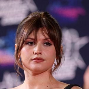 Marine Delplace au photocall de la 27ème édition des NRJ Music Awards au palais des Festivals de Cannes, France, le 31 octobre 2025. © Dominique Jacovides/Bestimage