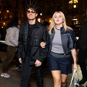 Louane Emera et son fiancé Florian Rossi à l'after party de la maison Miu Miu au club Gigi à Paris pendant la fashion week (PFW) le 11 mars 2025.

© Perusseau / Da Silva / Bestimage
