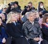 Luana Belmondo et Paul Belmondo - Inauguration de "La promenade Jean-Paul Belmondo" au terre-plein central du pont de Bir-Hakeim, ouvrage public communal situé sous le viaduc du métro aérien, à Paris (15e, 16e) le 12 avril 2023 © Cyril Moreau/Bestimage