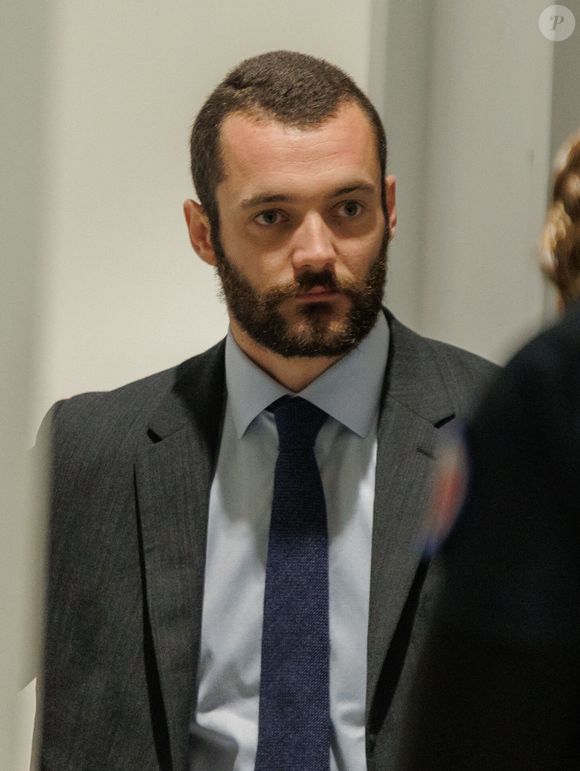 Louis Sarkozy - Les fils de Nicolas Sarkozy arrivent au Tribunal judiciaire (Batignolles, 32ème chambre correctionnelle) pour l'annonce de la décision dans le cadre du procès Lybien le 25 septembre 2025. Nicolas Sarkozy est déclaré coupable d'association de malfaiteurs mais relaxé des autres chefs d'accusation.