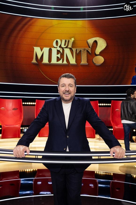 Exclusif - Bruno Guillon en backstage de l'enregistrement de l'émission "Qui Ment?" présentée par B.Guillon et diffusée le le 23 juillet 2026 sur France 2, à Saint-Denis, Seine Daint-Denis, France, le 24 novembre 2025. © Jeremy Melloul/Bestimage