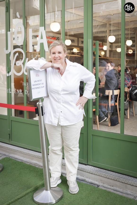 Exclusif -  La cheffe étoilée Hélène Darroze vient d'ouvrir un nouveau restaurant bistronomique dédiée aux burgers haut de gamme "Jòia Bun" au 16 de la rue Michodière dans le 2ème arrondissement de Paris, France, le 16 mars 2023.  © Jack Tribeca/Bestimage