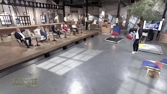 "Il va falloir te débrouiller"

"Qui veut être mon associé ?" met en avant des entrepreneurs en quête d’investissements.
Capture d'écran de "Qui veux être mon associé ?" sur M6