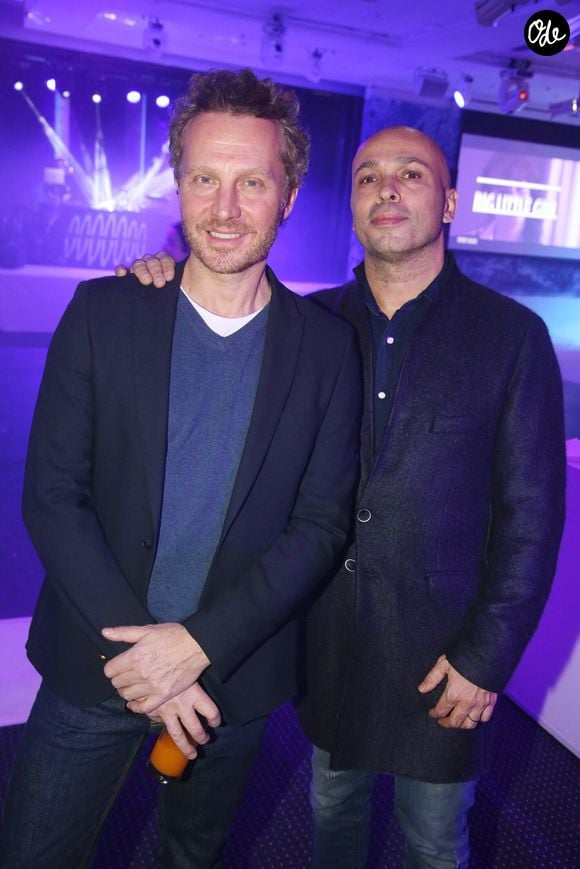 Sinclair et Eric Judor lors de la célébration du 10e anniversaire d'OCS TV, qui s'est tenue au « Pavillon d'Armenonville » à Paris, en France, le 13 décembre 2018. Photo de Jérôme Domine/ABACAPRESS.COM