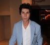 , se sont unis une nouvelle fois vendredi 18 juillet. Le chanteur a troqué son costume bleu pour un noir et la mariée, qui avait osé une robe minimaliste à la mairie a préféré 

Exclusif - Jean-Luc Lahaye - Vin d'honneur du mariage de Jean-Luc Lahaye et Paola au restaurant festif et bar à cocktails "Frivole, 8 rue Jean Goujon à Paris le 2 juillet 2025. 
 © Philippe Baldini/ Bestimage