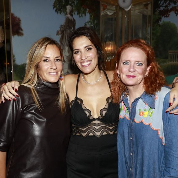 Exclusif - Johanna Cohen et Laurie Cholewa aux Jardins du Presbourg à Paris, le 6 novembre 2025.

Photo : Marc Ausset-Lacroix / Bestimage