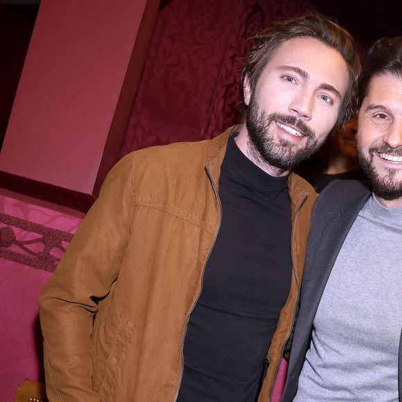 Christophe Beaugrand et son mari Ghislain Gerin à la 150 ème du spectacle "Tombé du ciel" de Jeanfi Janssens à la Comédie des Champs Elysées à Paris le 13 février 2025. Spectacle suivi d'une réception Restaurant Manko.

© Cédric Perrin / Bestimage