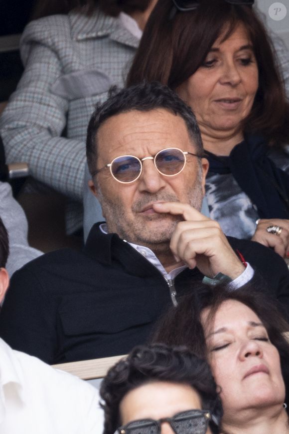 Arthur (Jacques Essebag) en tribunes lors de la finale messieurs des Internationaux de France de Tennis de Roland Garros 2025 (jour 15), à Paris, France, le 8 juin 2025. © Cyril Moreau/Bestimage