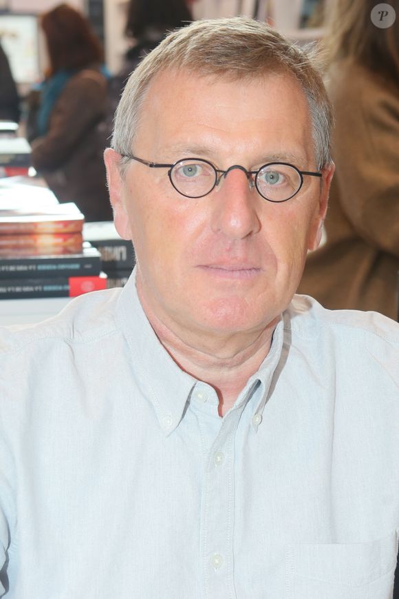 Grégoire Delacourt lors de la 37ème édition du Salon du livre au parc des expositions, à la porte de Versailles, à Paris, France, le 26 mars 2017. © CVS/Bestimage