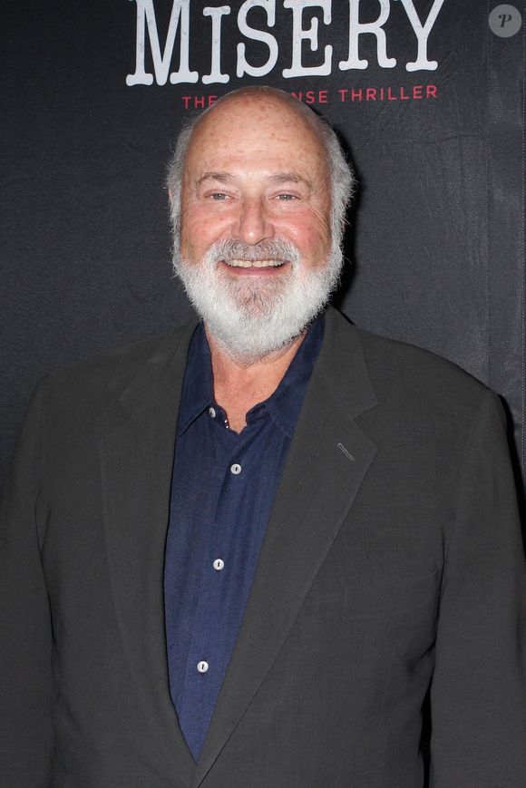 New York, Rob Reiner et sa femme Michele Singer Reiner auraient été retrouvés poignardés à leur domicile de Los Angeles.
Photo  : Backgrid USA / Bestimage