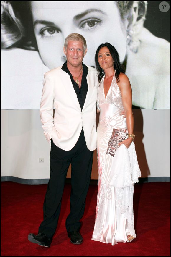 Patrick Sébastien et son ex-femme Nathalie lors du 59e Gala de la Croix Rouge Monégasque dans la salle des étoiles du Sporting Monte Carlo, le 27 juillet 2007 ©SBM/Bestimage