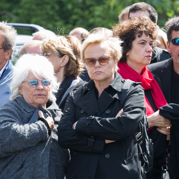 Catherine Lara, Muriel Robin - Obsèques de Maurane en l'église Notre-Dame des Grâces à Woluwe-Saint-Pierre en Belgique le 17 mai 2018. ALAIN ROLLAND/ IMAGEBUZZ/ BESTIMAGE