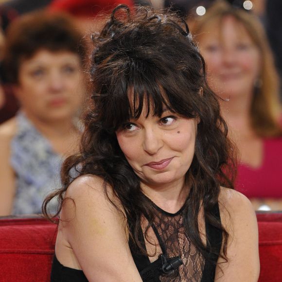 Isabelle Mergault - Enregistrement de l'emission 'Vivement Dimanche' a Paris le 10 octobre 2012.