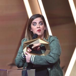 Exclusif - Inès Reg (révélation humour de l’année) lors de la cérémonie de la 1ère édition des "Olympia Awards" (cérémonie récompensant des artistes de la musique et de l’humour, présentée par A. de Caunes) à l'Olympia. Paris, le 11 décembre 2019.
© Gorassini-Tribeca/Bestimage