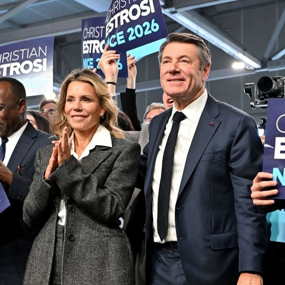Il s'agira en tout cas d'un nouvel ami pour Bianca, la fille de Laura Tenoudji et Christian Estrosi !

Christian Estrosi, le maire de Nice, candidat pour un 4ème mandat, a lancé son premier meeting de campagne municipale sur le port de Nice au centre des congrès OcéaNice, le 22 novembre 2025. © Bruno Bebert / Bestimage