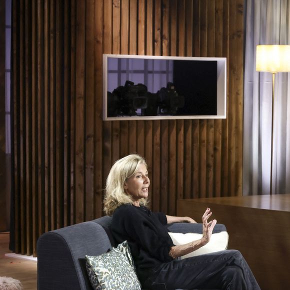 Exclusif - Claire Chazal, sur plateau de la nouvelle émission "Animalement Vôtre" présentée par Bernard Montiel et diffusée le 7 décembre sur France 3, à Paris, France, le 7 octobre 2025. © Jack Tribeca/Bestimage