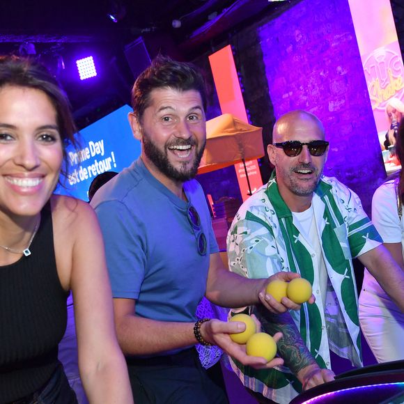 Laurie Cholewa, Christophe Beaugrand, Cartman, Estelle Denis - Prime d'Amazon fait sa fête foraine au Bridge Club à Paris le 25 juin 2025.  Hier soir, le Bridge Club s’est métamorphosé en fête foraine où de nombreuses personnalités se sont réunies pour célébrer Prime Day, l’événement shopping estival qui animera l’été du 8 au 11 juillet.
  © Veeren/Bestimage