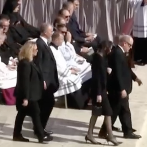 Albert et Charlene de Monaco aux obsèques du pape, le 26 avril 2025