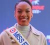 Le comité Miss France a choisi une autre reine de beauté
Angelique Angarni Filopon, Miss France 2025 présente à l'Hippodrome Paris Vincennes pour remettre au vainqueur le Prix de France, Vincennes, France le 26 janvier 2025.
Crédit : LIONEL URMAN / BESTIMAGE