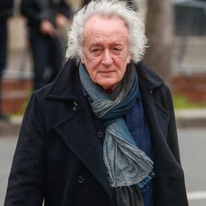 Semi-exclusif - Didier Barbelivien - Arrivées à l'enregistrement de l'émission "Vivement Dimanche" présentée par M. Drucker et qui sera diffusée le 18 février sur France 3 au Studio Gabriel à Paris, FRance, le 6 février 2024. © Christophe Clovis/Bestimage