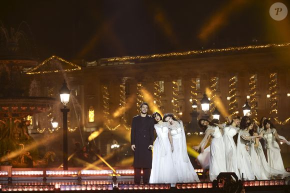 Exclusif - Amir lors de l'enregistrement de "La Grande Soirée du 31 de Paris", diffusée le 31 décembre sur France 2, sur la place de la Concorde à Paris, france, le 24 novembre 2025
Guebey-Tribeca/Bestimage