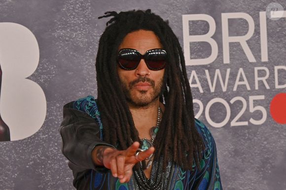 À 25 ans, lors d'une visite à Paris, il s'est juré de se créer un nid douillet dans la capitale française.

Lenny Kravitz assiste aux BRIT Awards 2025 à Londres, Angleterre. Samedi 1er mars 2025. 
Photo par James Warren/Famous Images/SPUS/ABACAPRESS.COM