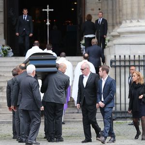 Pascal Desprez au côté du cercueil - Obsèques de Mireille Darc en l'église Saint-Sulpice à Paris. Le 1er septembre 2017
Bestimage