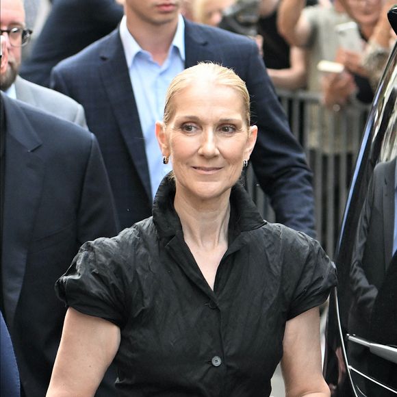 Céline Dion à la sortie de l'hôtel Royal Monceau à Paris avant l'ouverture des Jeux Olympiques (JO) de Paris 2024, à Paris, France
