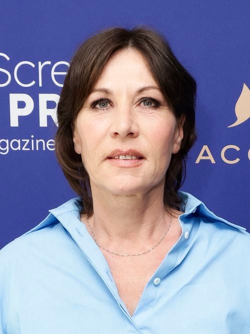 Mathilde Seigner présente pour le dernier voyage de Nadia Farès : certaines attitudes l’ont laissée perplexe, "c’est comme une avant-première"